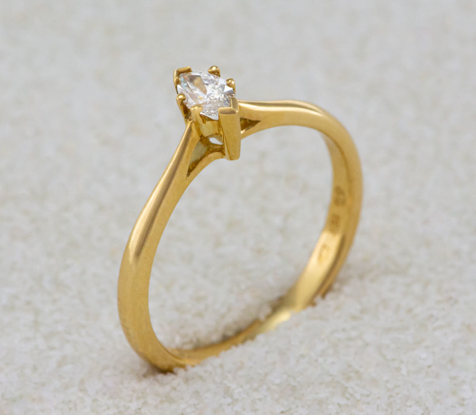 Diamantový prsten Marquise